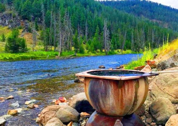 Boat Box Hot Springs