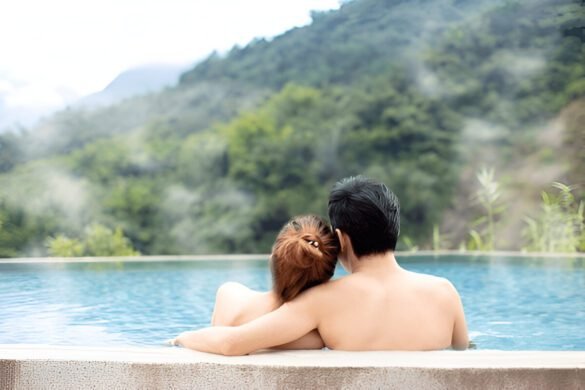 Best Hot Springs for Couples